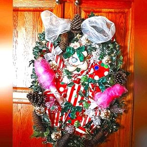 Extra large candy wreath 31.5" high and 21" wide + free 🎁